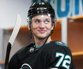 picture of san jose sharks forward william eklund